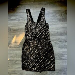 Express Black Gold Y2K Sequin Sleeveless Party Cocktail Finner Dress Size S